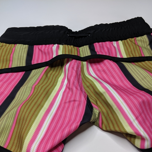 TEN-80 Striped Vented Swim & Surf Board Shorts 3Jr - Picture 6 of 12